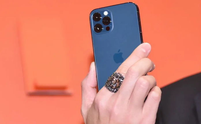 宁津苹果手机维修分享iPhone12系列重启方法教程 