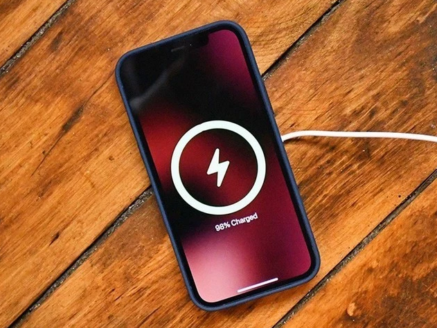 宁津苹果手机维修分享iPhone 12可以随便充电吗 